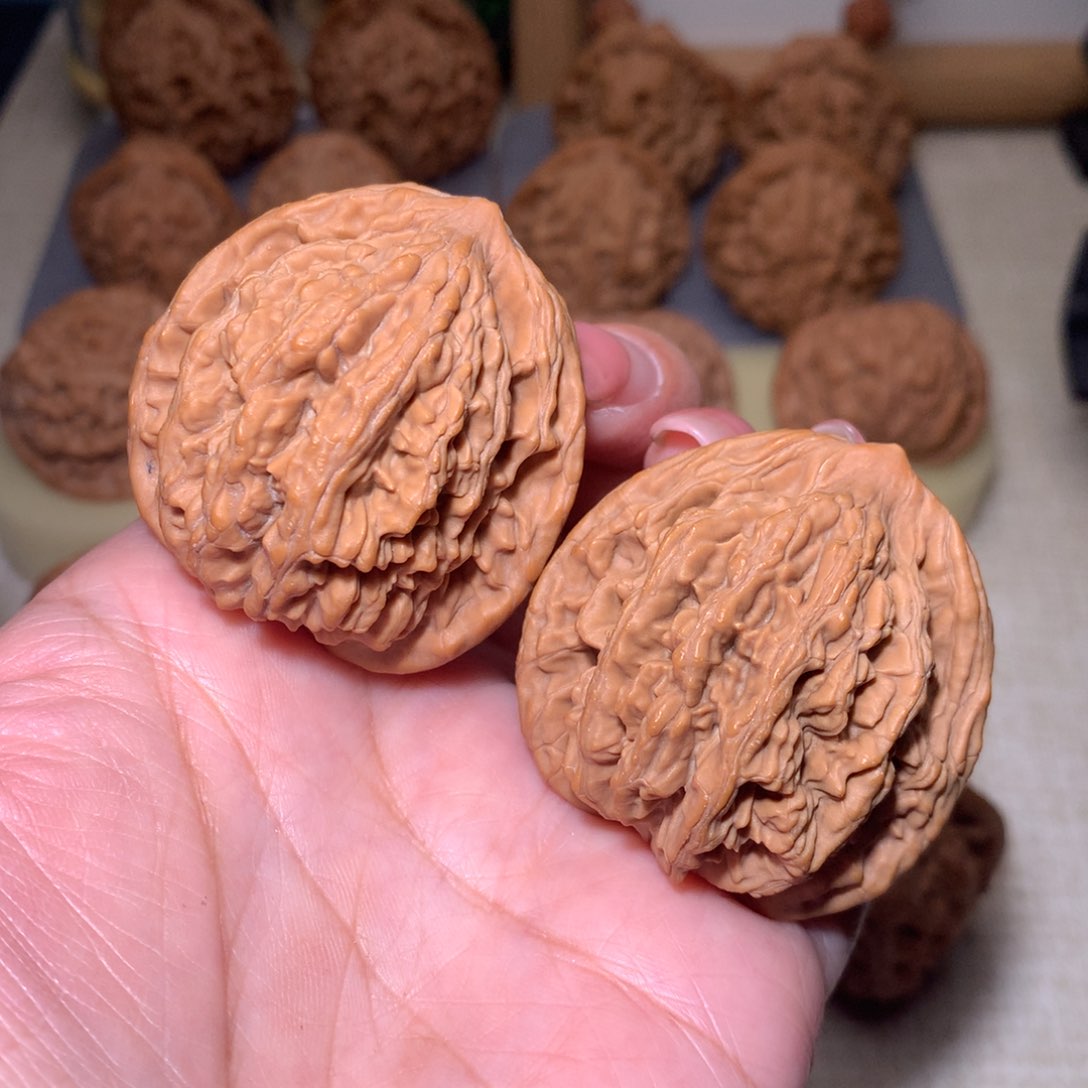 文玩核桃把件虎头