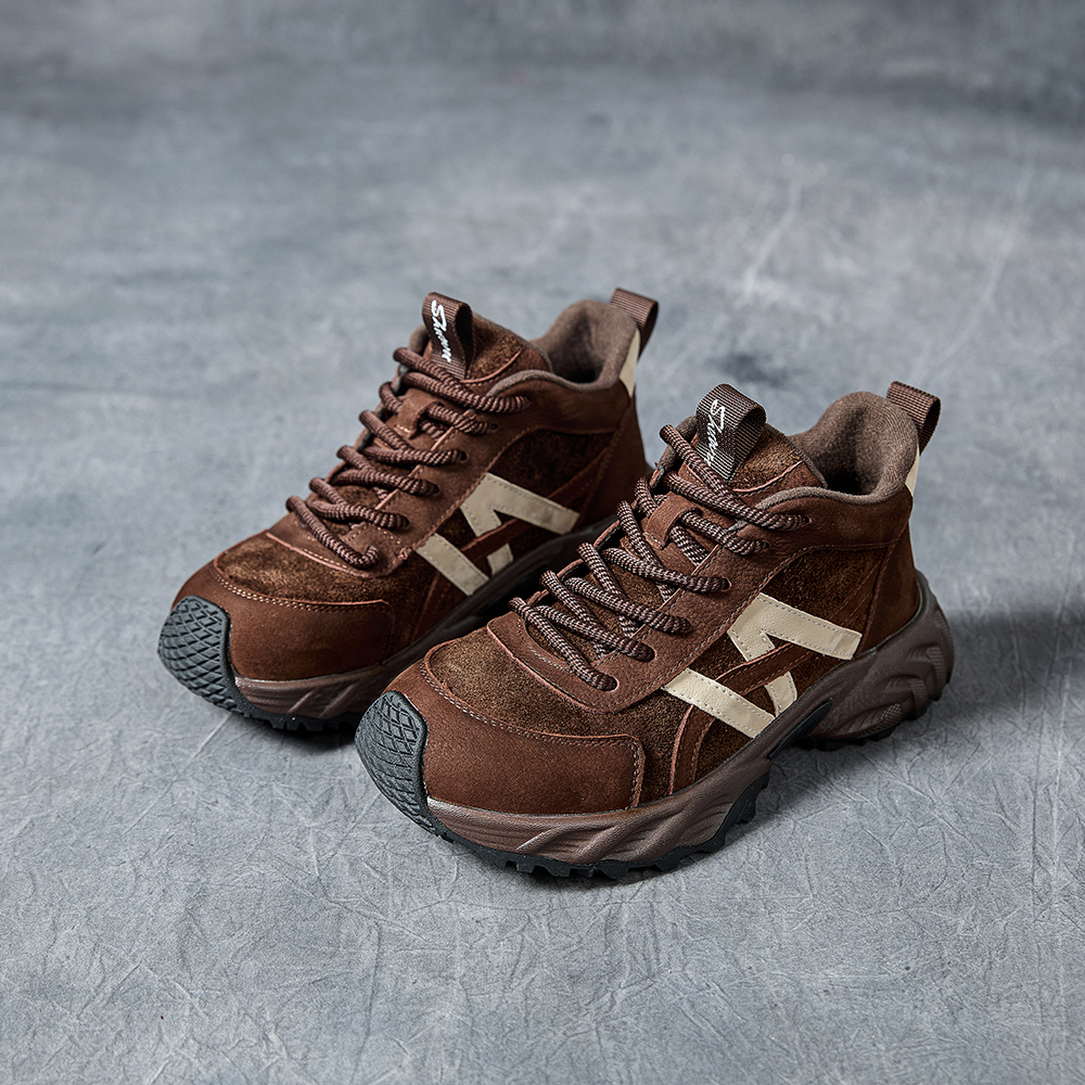 束坞2025秋冬新款厚底百搭软底复古老爹鞋牛皮拼色高帮休闲短靴