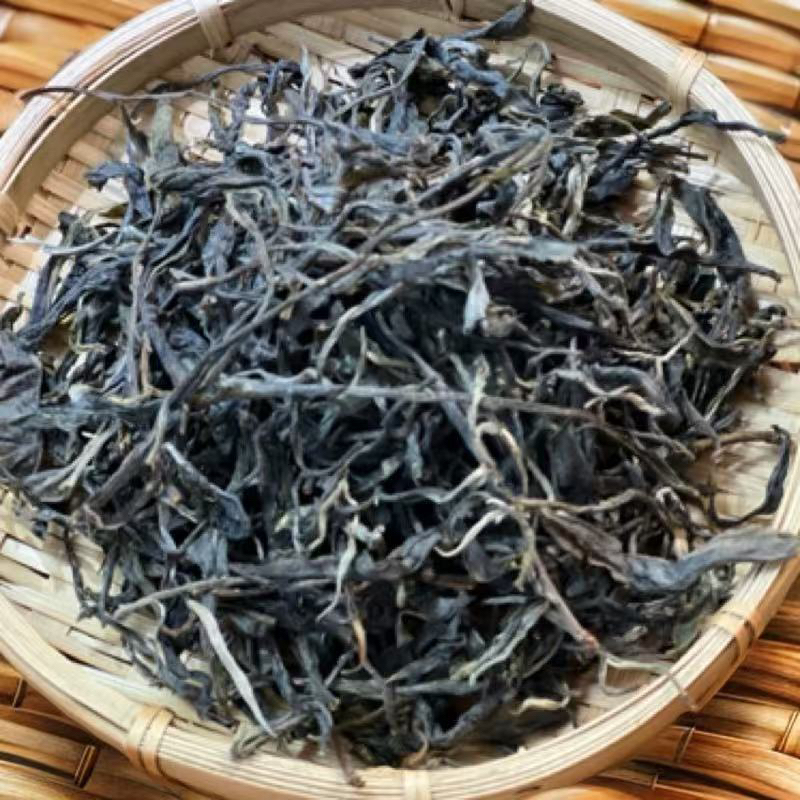 2024年昔归核心产区忙麓山头春古树毛茶散料