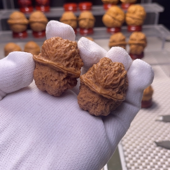 文玩核桃把件9小帝王蟾