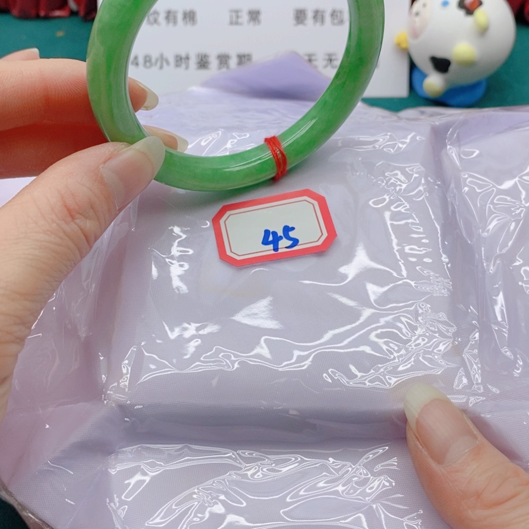 翡翠手镯未镶嵌455555555