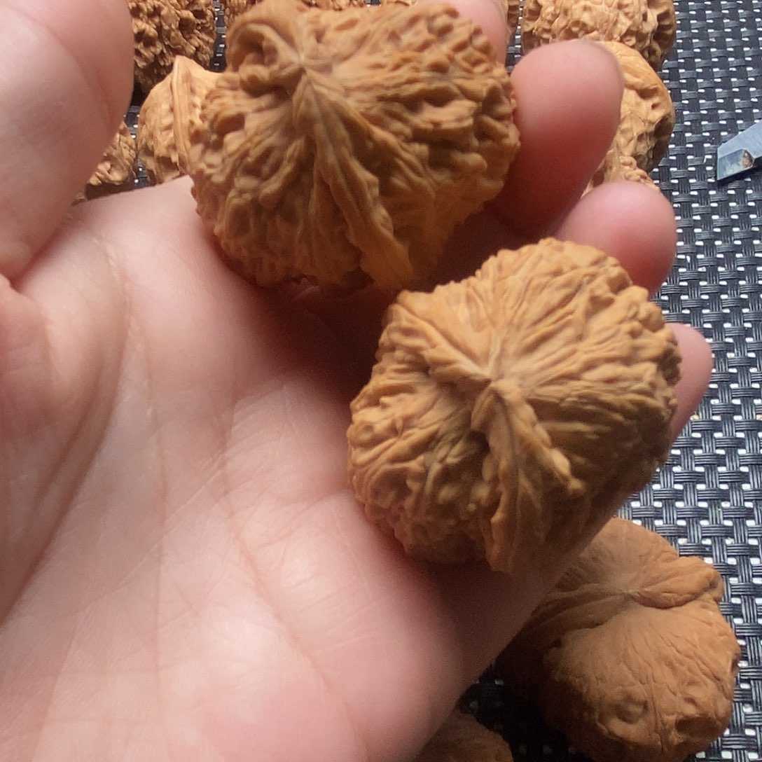 大***雨文玩核桃吊坠核桃
