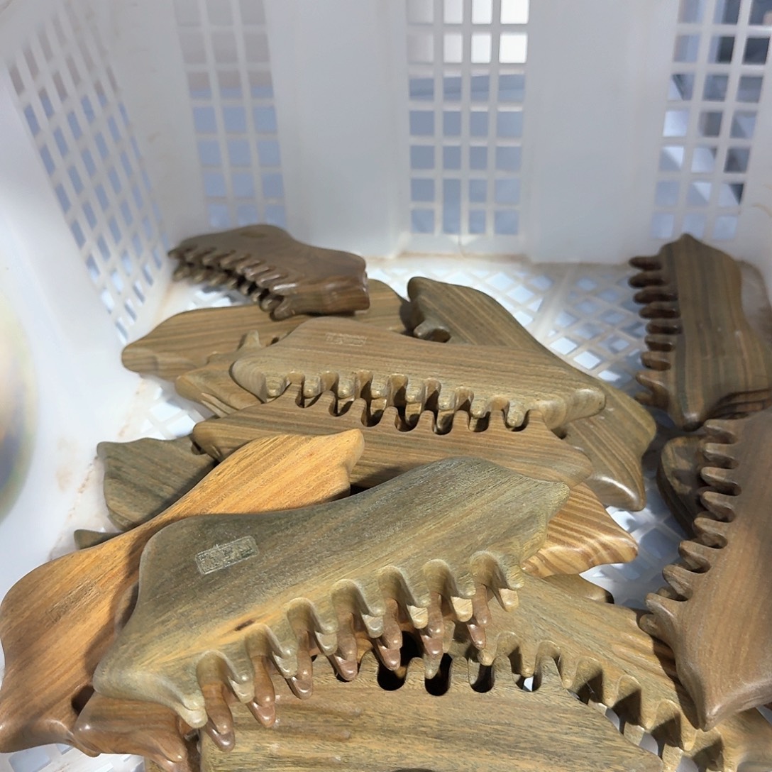 绿檀木脸部中度瑕疵