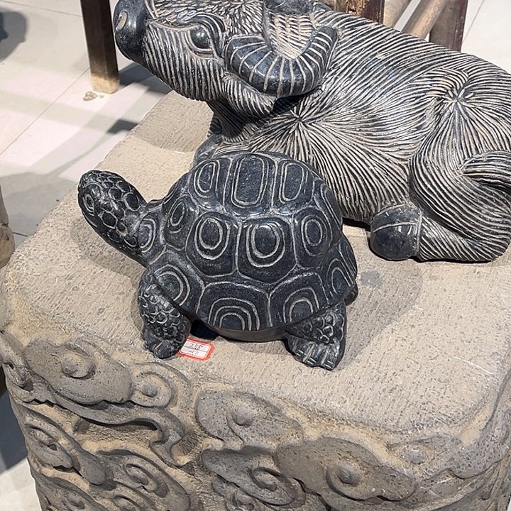 石头山西石雕艺术刘