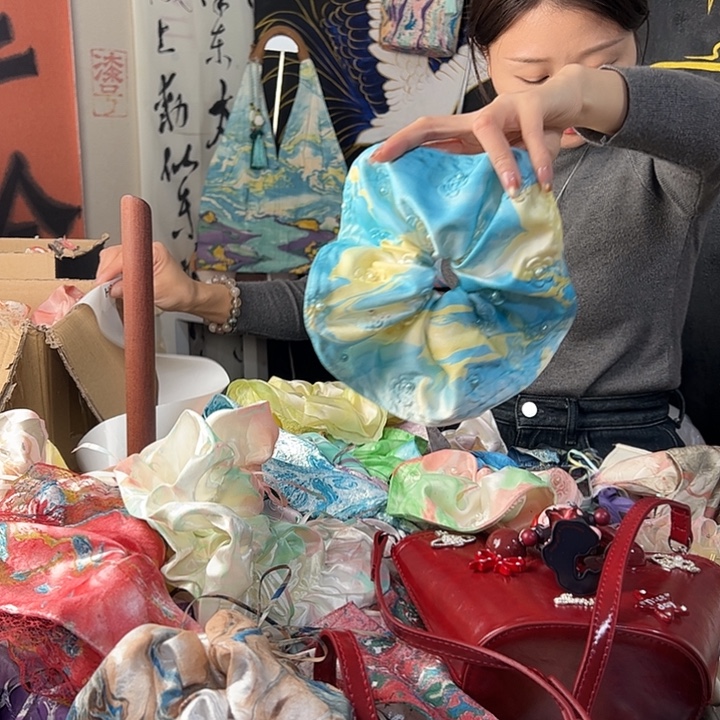 ****喵612圆饼发圈不退不换