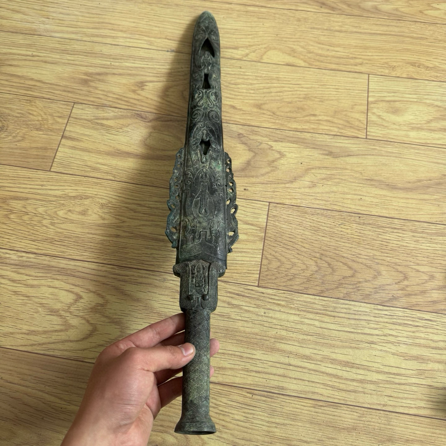 复古青铜器，青铜剑，仿战国时期，仿古青铜器摆件，纯铜制品