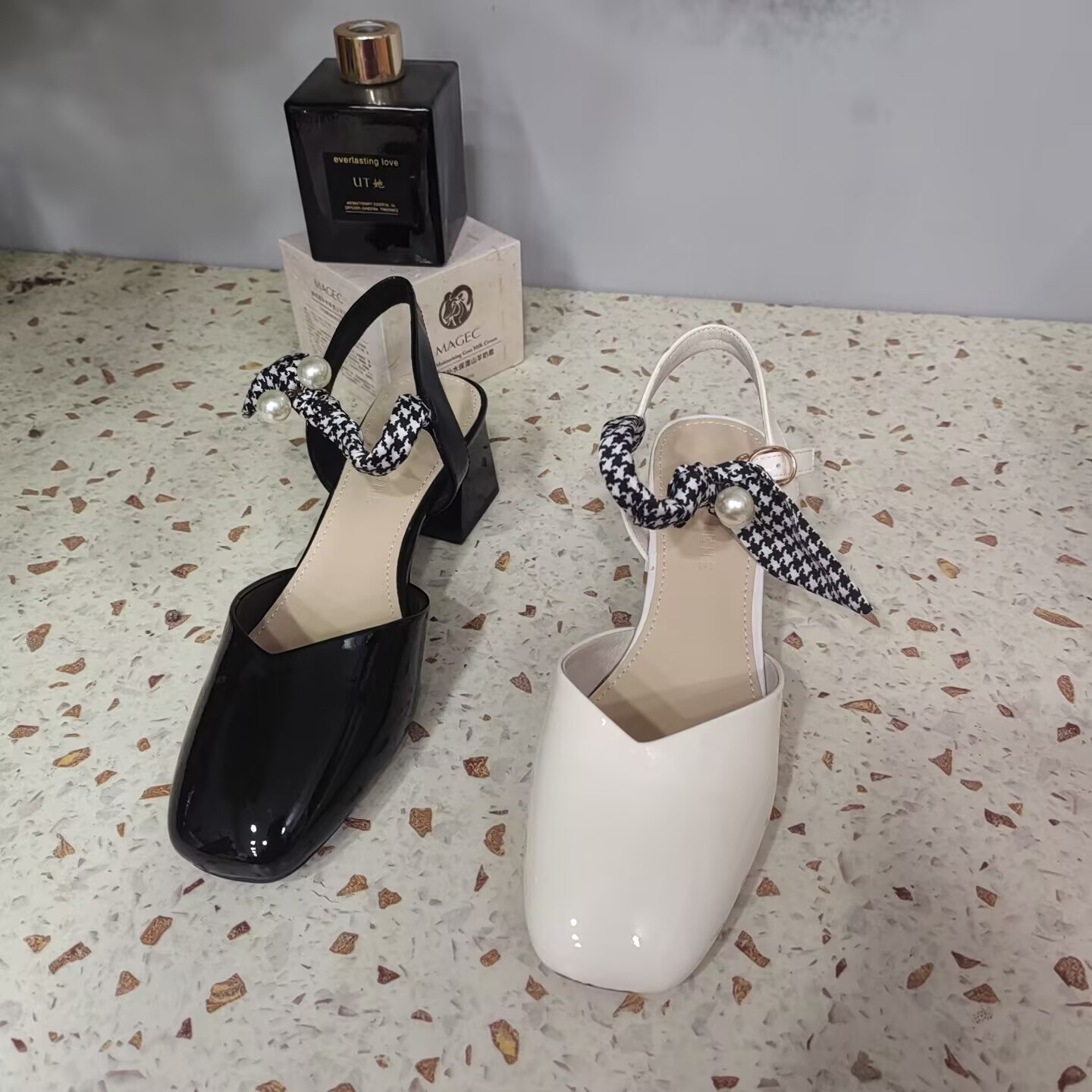 32105新款浅口方头低跟女单鞋柔软舒适开车逛街平底鞋潮玛丽珍