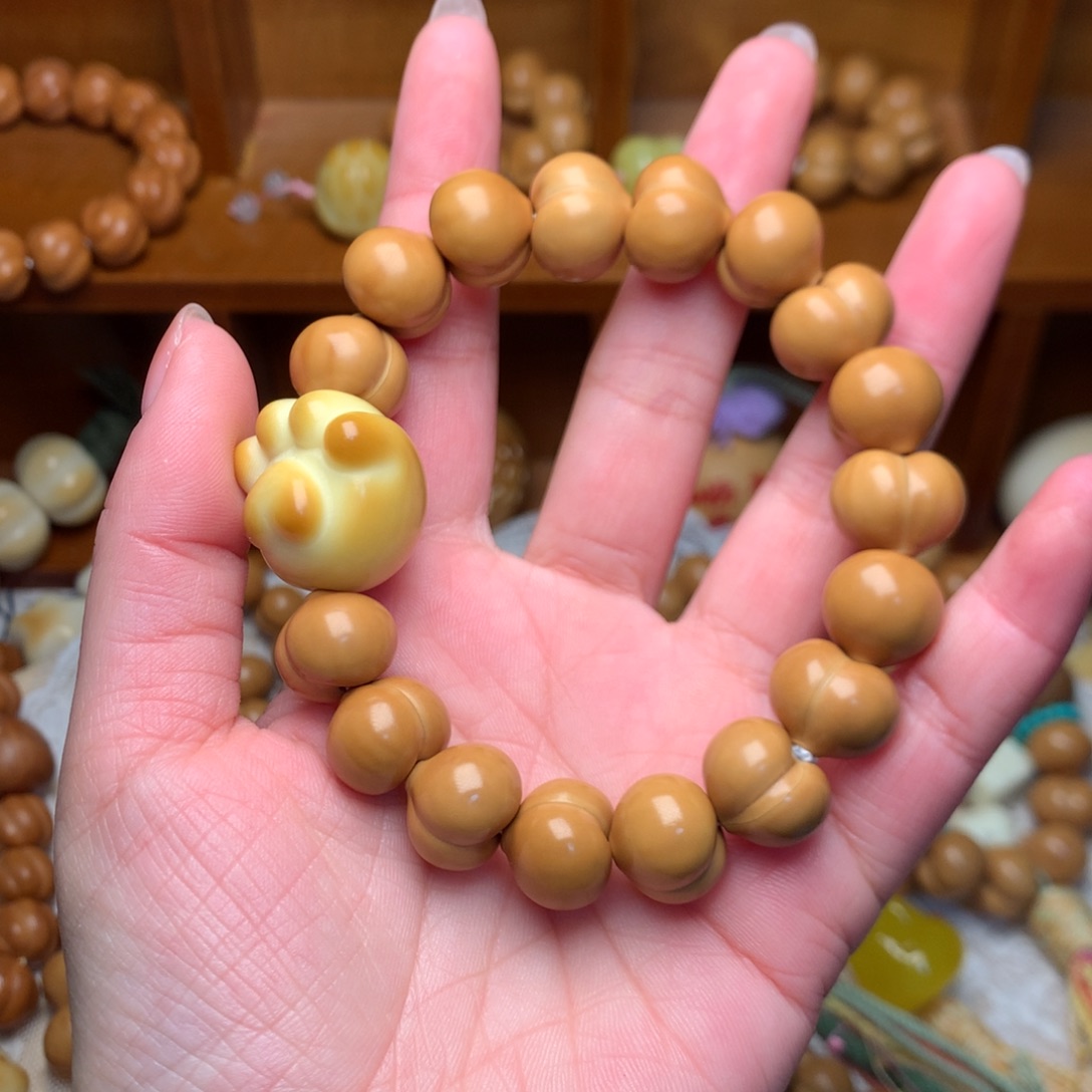 吊坠猴头核桃14高定屁桃手串猫爪