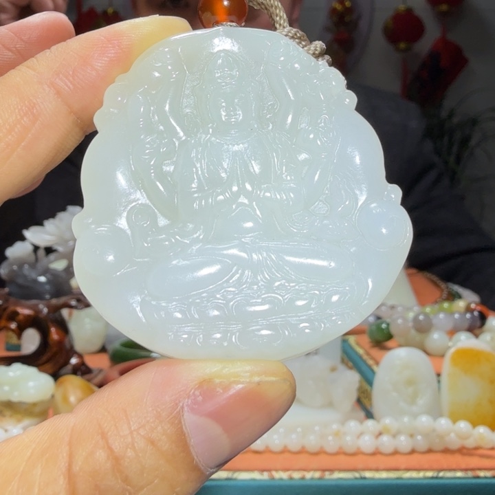 和田玉颈饰未镶嵌