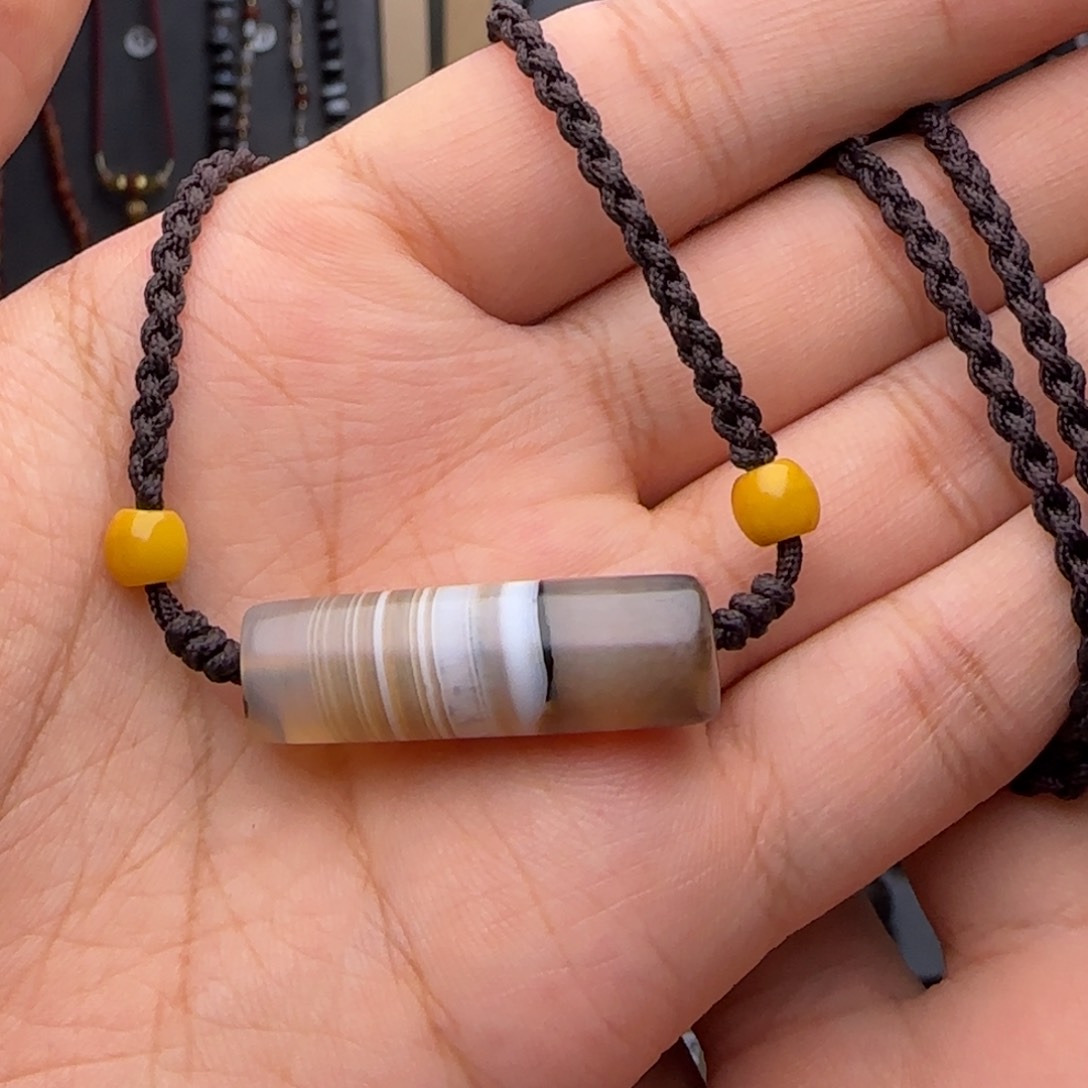 未镶嵌颈饰玛瑙/玉髓