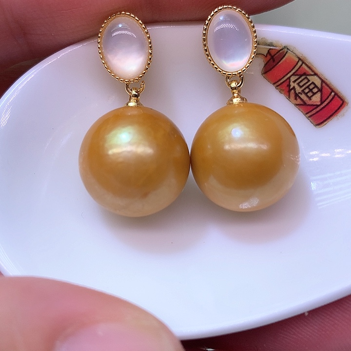 银S925镶嵌耳饰淡水珍珠