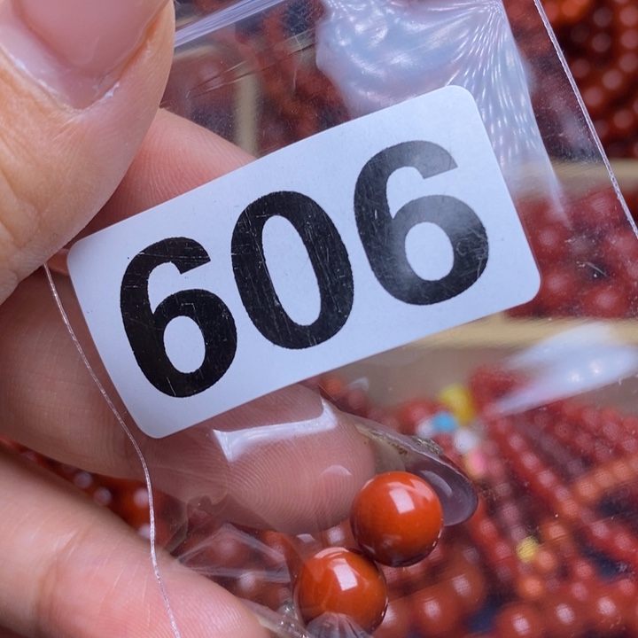 南红玛瑙手链未镶嵌E***a