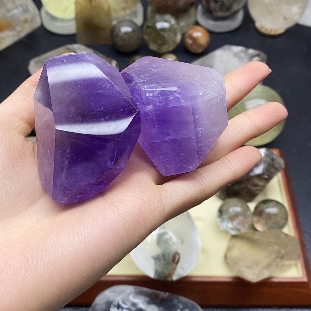 蓝***上水晶未镶嵌珠宝半成品