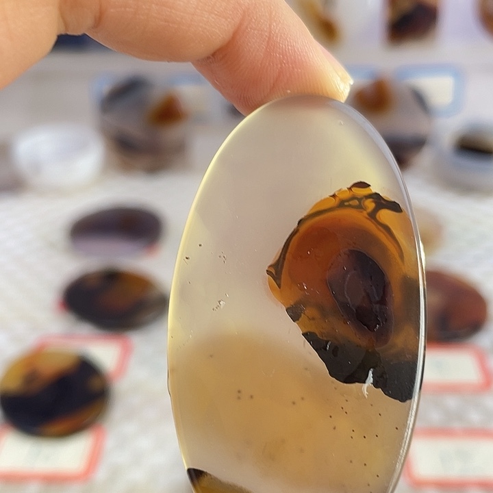 玛瑙/玉髓未镶嵌颈饰