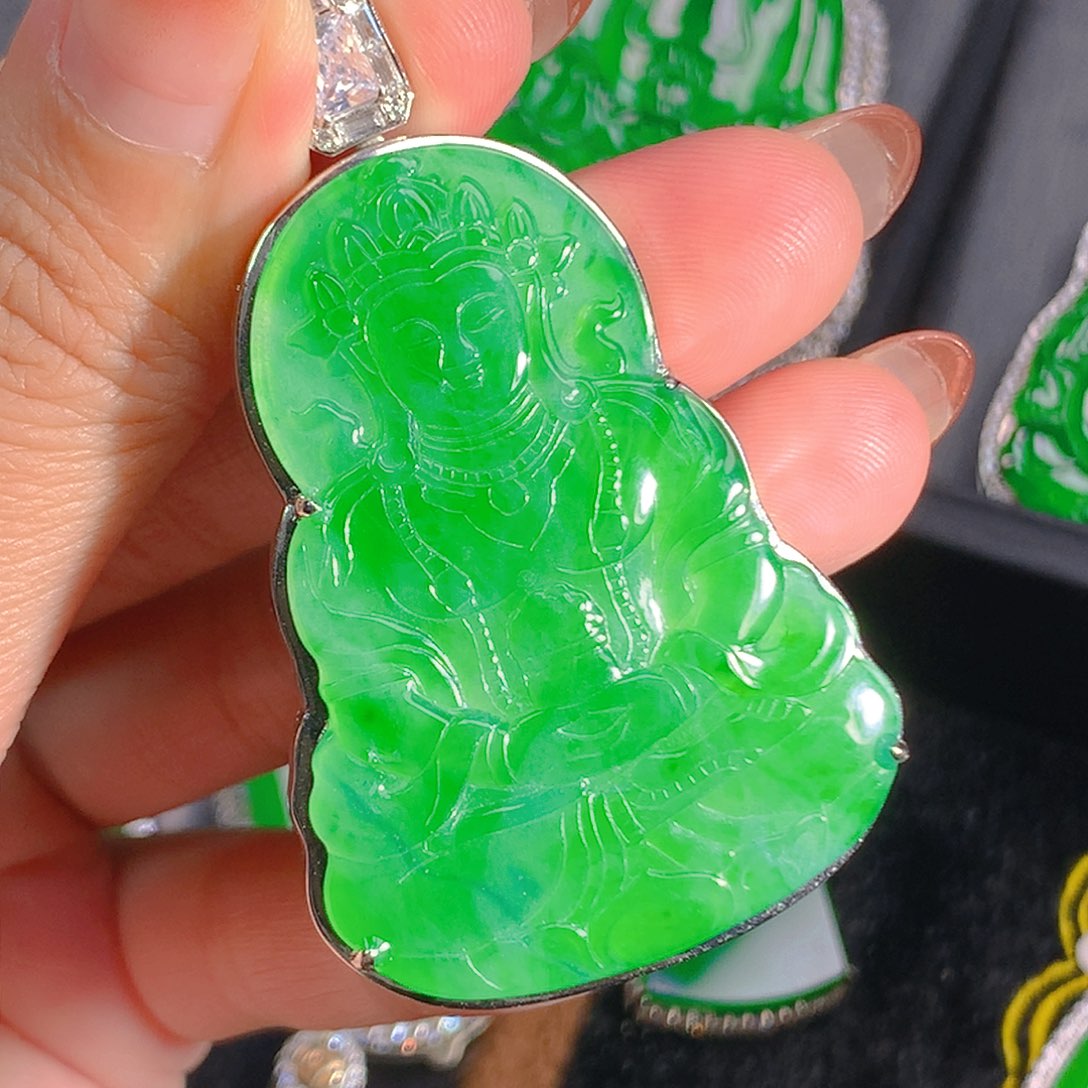 翡翠吊坠(不含链)未镶嵌
