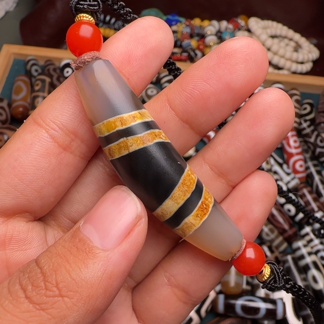 玛瑙/玉髓合金颈饰