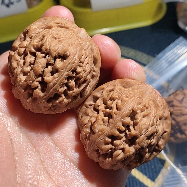 【闪购商品】文玩核桃吊坠全*敌凤凰台