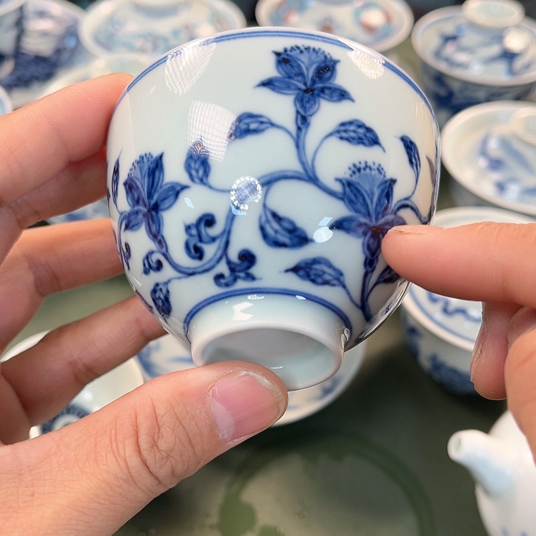 杯青花瓷器青花瓷器