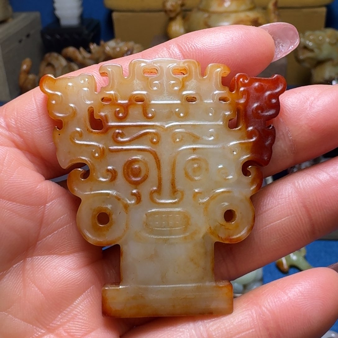 和田玉（糖玉）颈饰未镶嵌