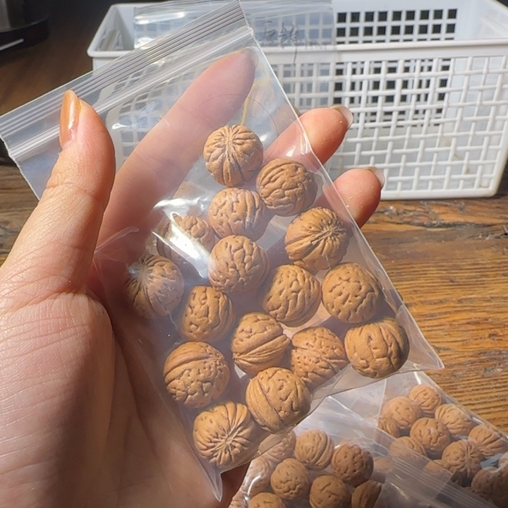 专***狗桃核吊坠盘锦批量