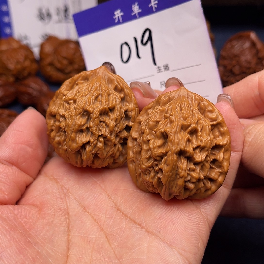 吊坠文玩核桃麦穗虎头40