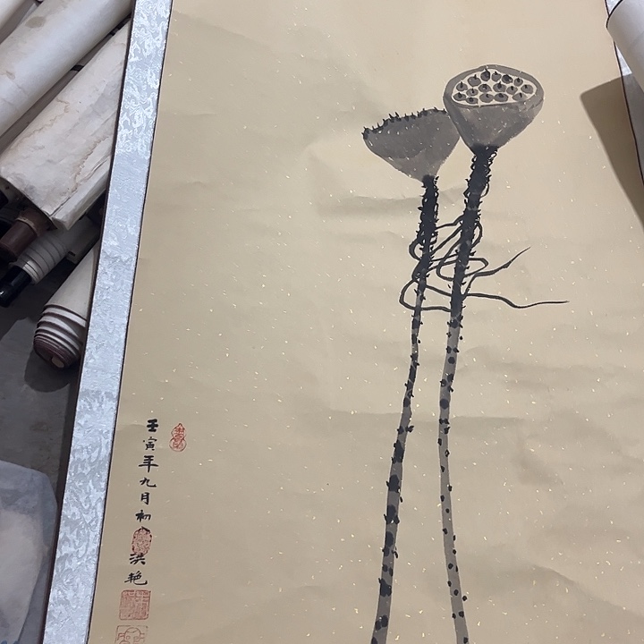 摆件，破损轴坏水渍都是正常的