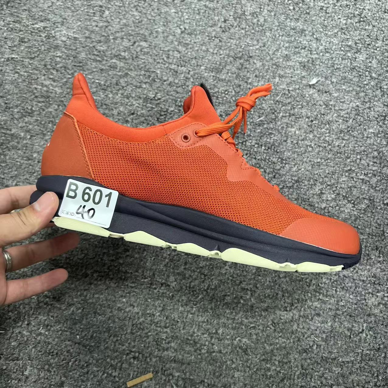 3号上新款男女高端户外休闲鞋 B601