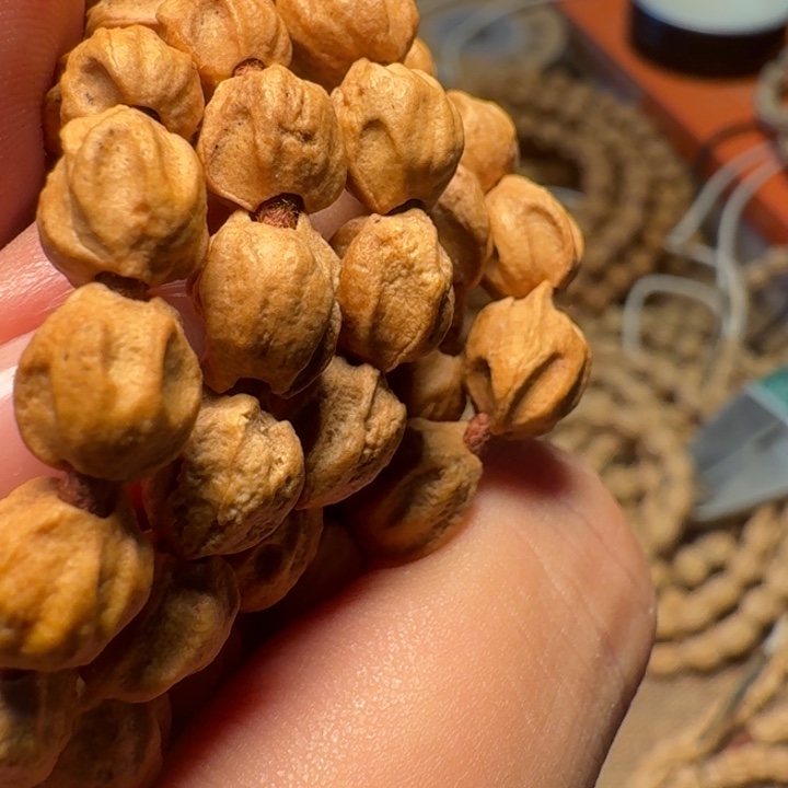 C***o吊坠柏香籽/百香籽