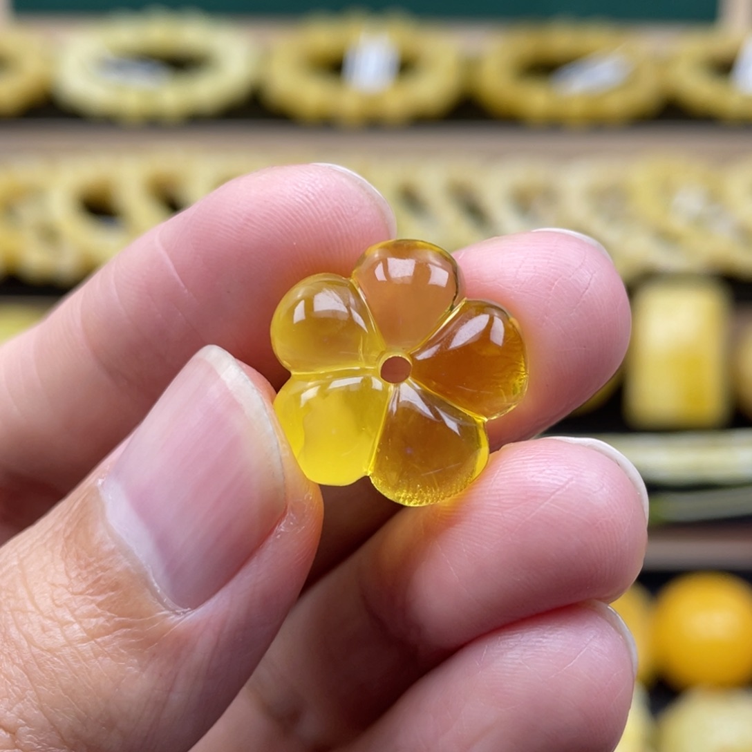 琥珀裸石未镶嵌琥珀蜜蜡