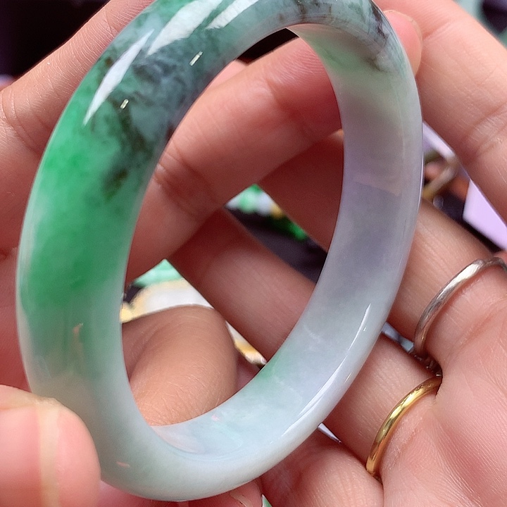 未镶嵌手镯翡翠翡翠