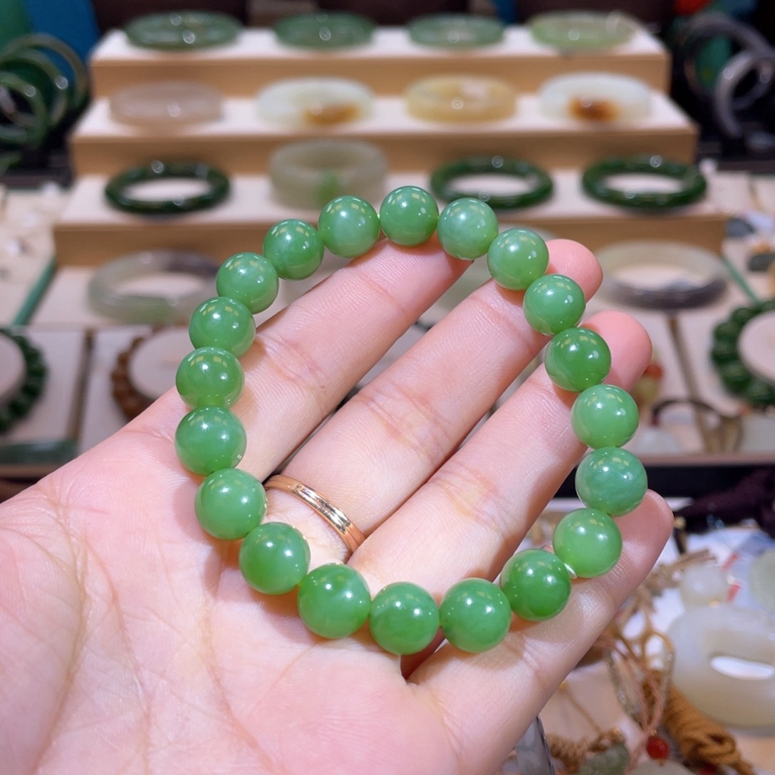 和田玉高品粉绿手串未镶嵌J****E