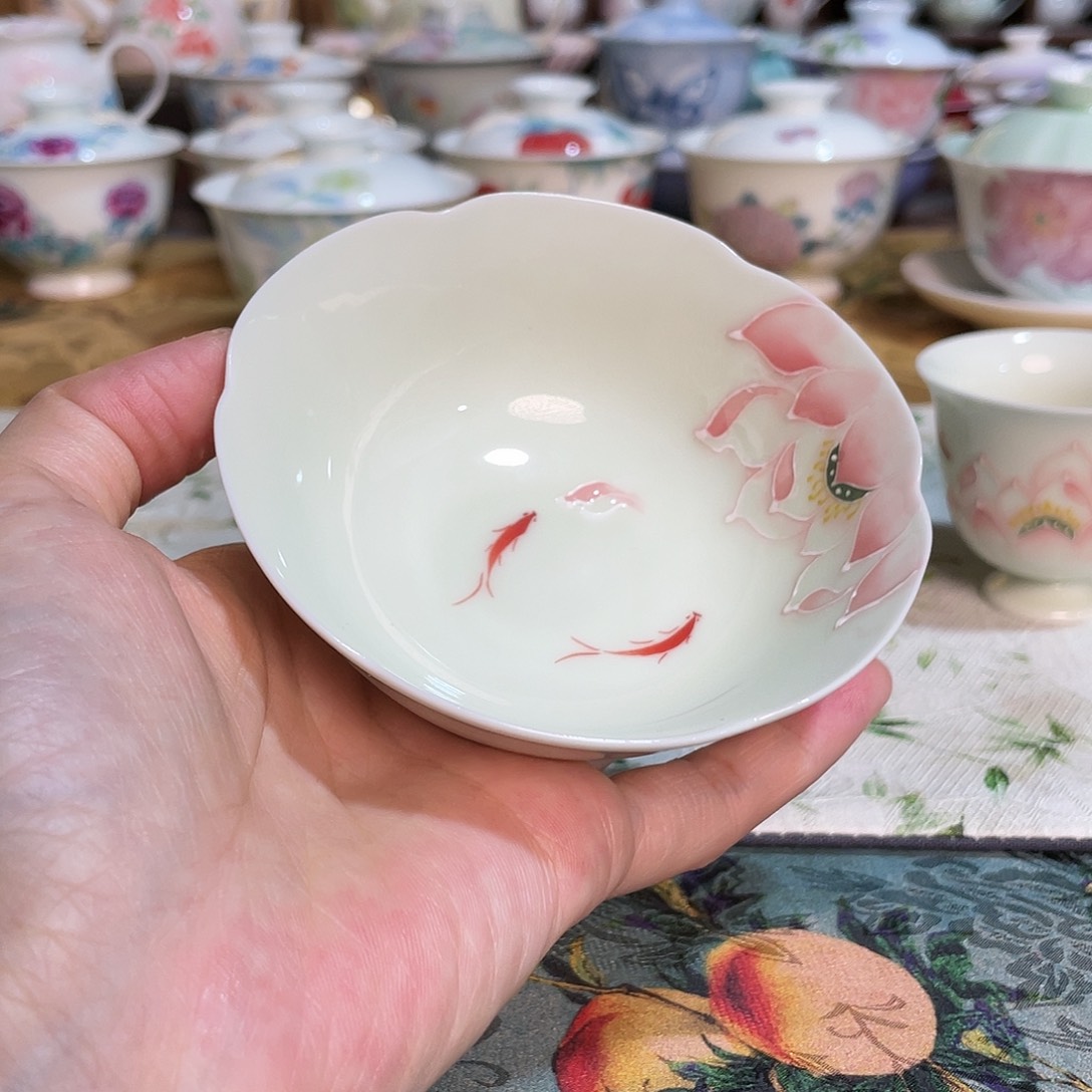 【闪购商品】荷漾鱼影大宽口茶杯