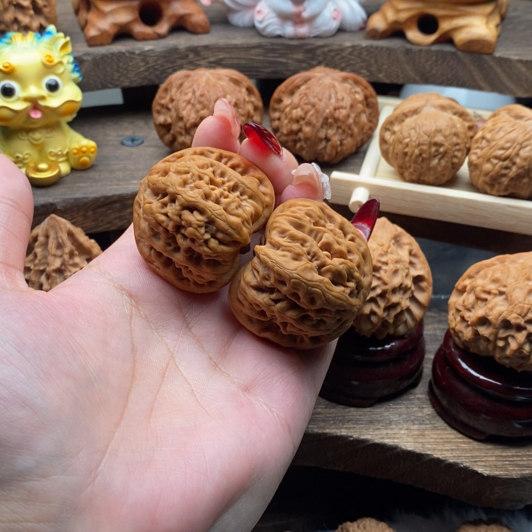 吊坠文玩核桃39全品九龙