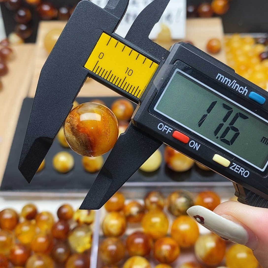 裸石虫珀未镶嵌蜜蜡896