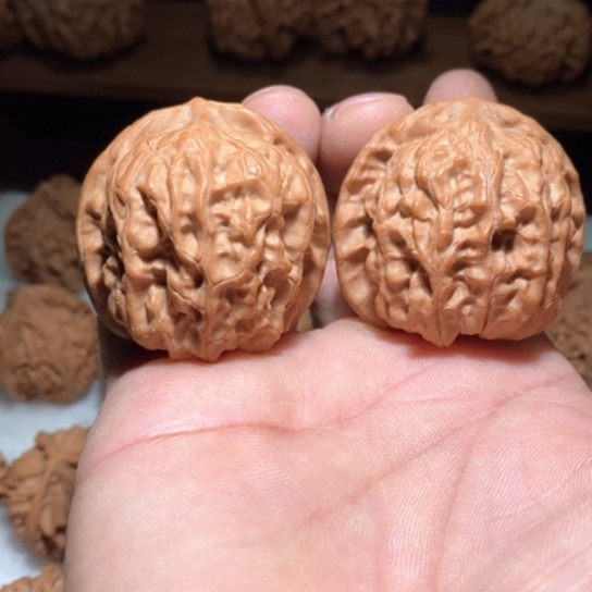 文玩核桃吊坠42磐石