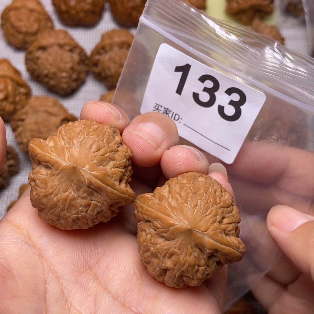 原装铁锤全品35。 133