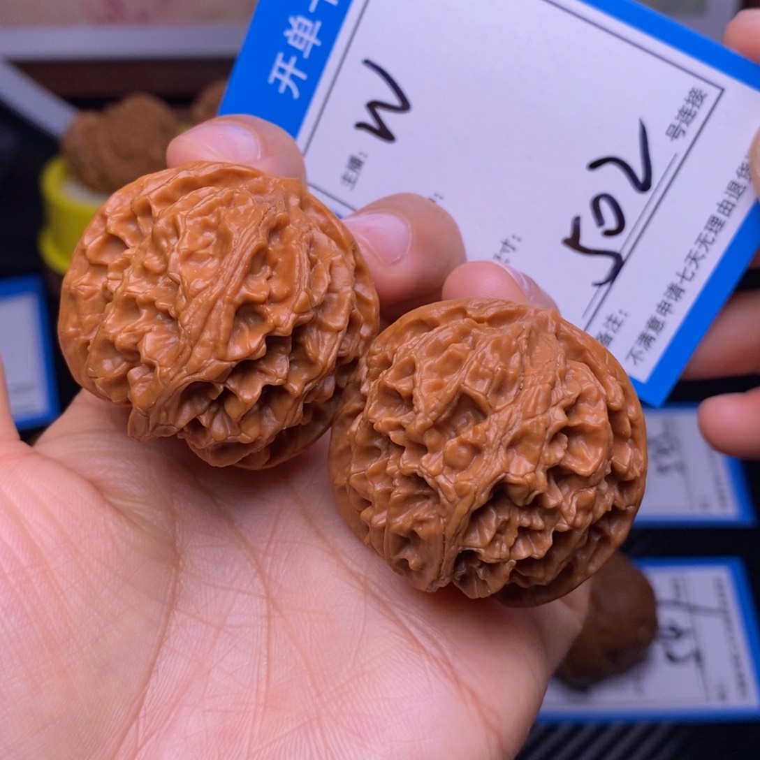 文玩核桃把件40苹果园502号