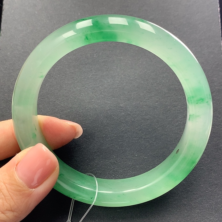 石英质玉手镯未镶嵌s****1