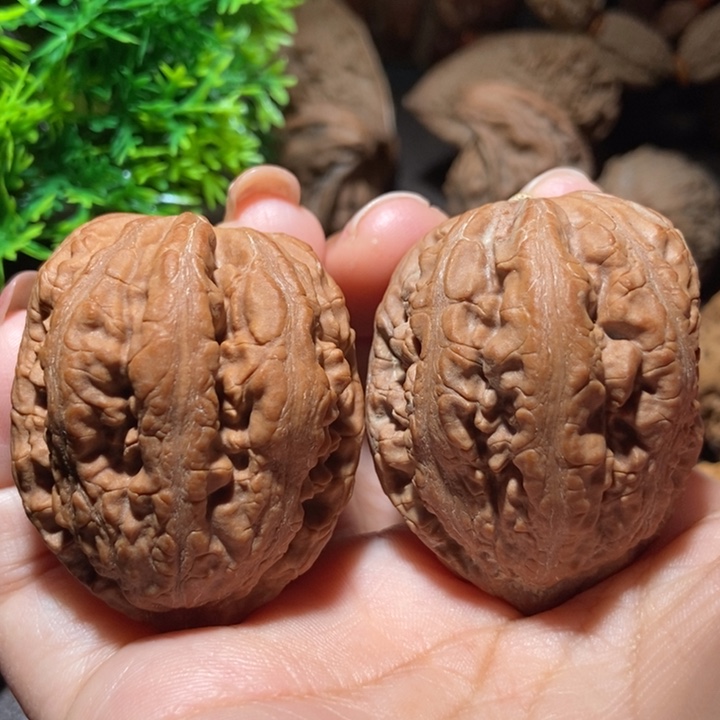 把件文玩核桃东北楸子小雪24