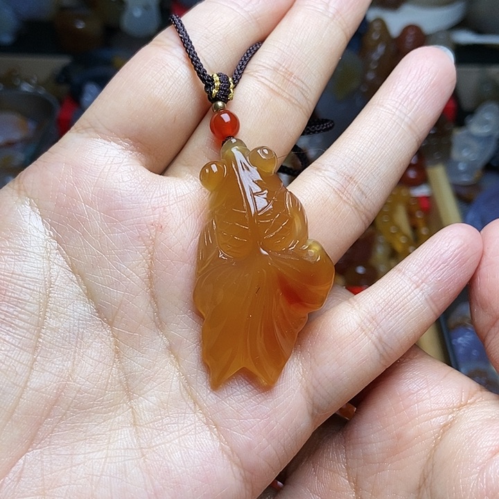 未镶嵌颈饰玛瑙/玉髓