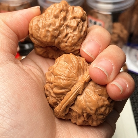 文玩核桃吊坠辰**爷蛤蟆头核桃精品41