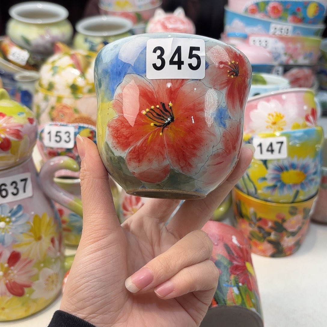 瓷片兔兔好可爱呀