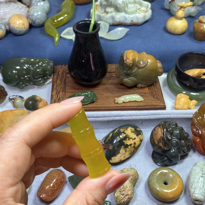 蛇纹石玉未镶嵌岫玉