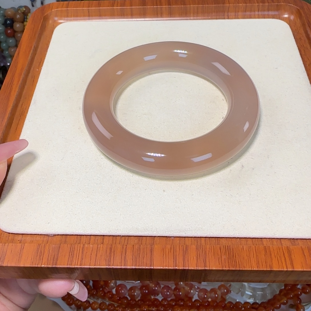 聆***年玛瑙/玉髓未镶嵌手镯