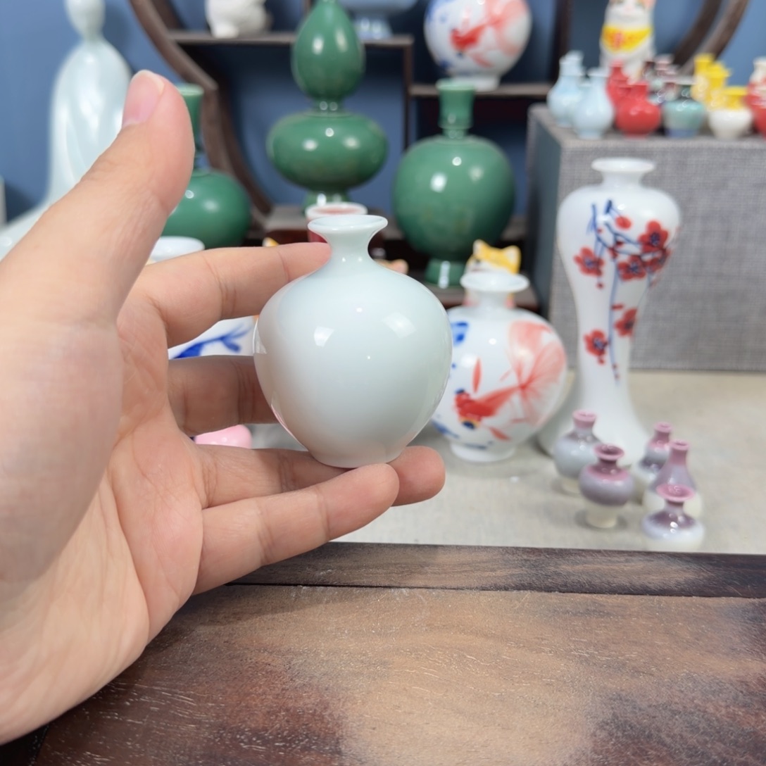 陶瓷手工小花器摆件