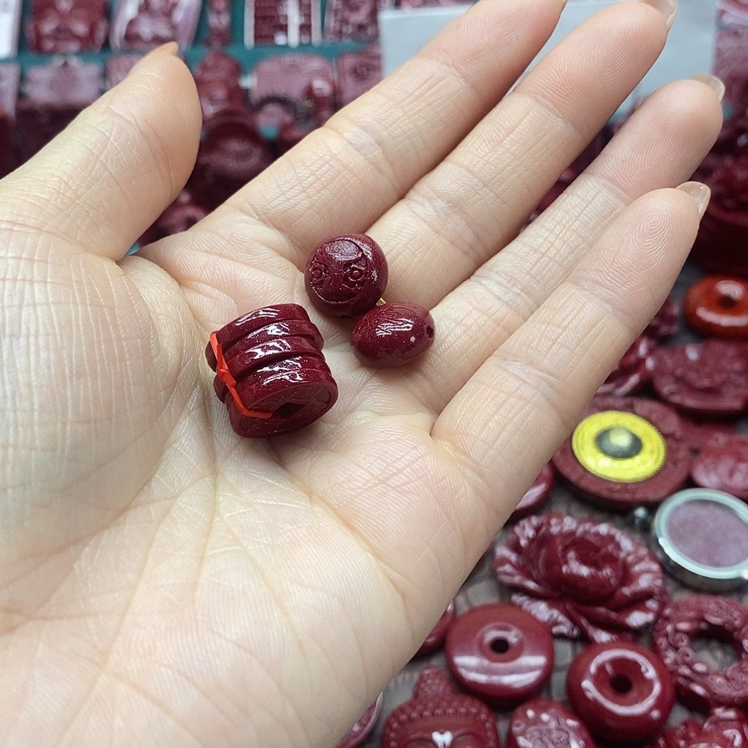 天然辰砂朱砂吊坠