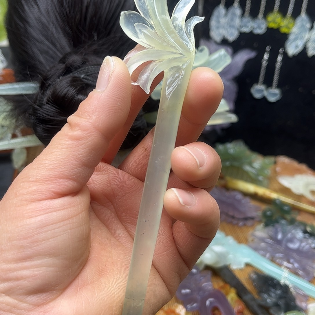 蛇纹石玉未镶嵌岫玉