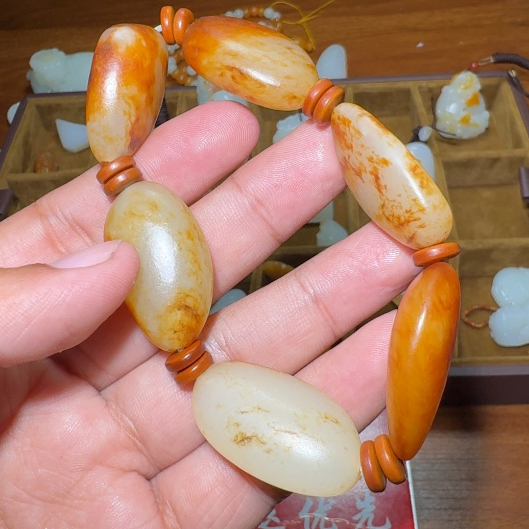 和田玉颈饰未镶嵌蒙*