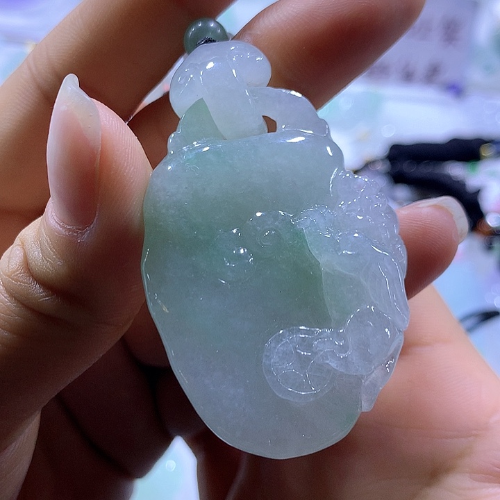翡翠颈饰未镶嵌天然翡翠A货吊坠