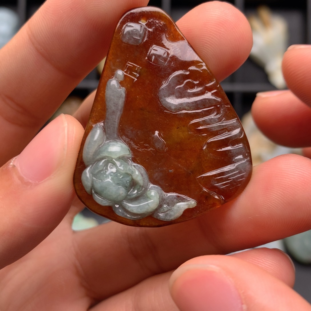 定制翡翠未镶嵌翡翠